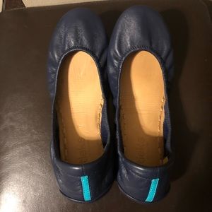 Size 7 Navy Women’s Tieks